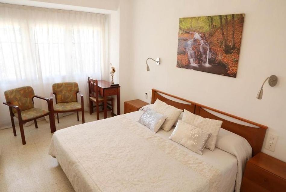 Hospedium Hostal Torras Sant Hilari Sacalm Exterior foto